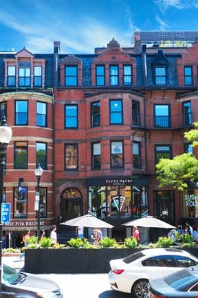 222 Newbury St