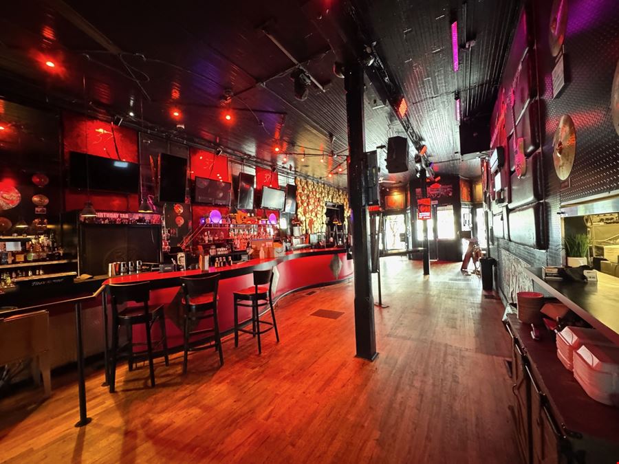 37 E Main Street NE