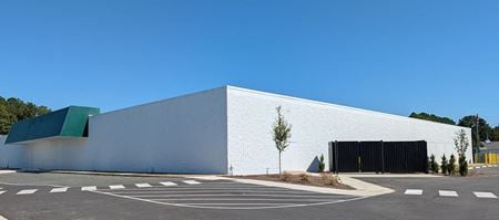 Preview of Industrial space for Sale at 950 W Market St