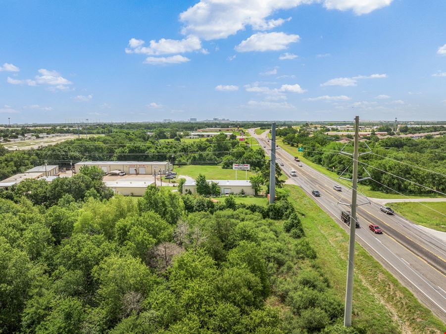 844 North Harvey Mitchell Parkway