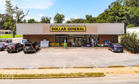 Preview of Retail space for Sale at 803 College Ave