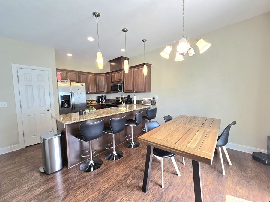 13704 Kristina St