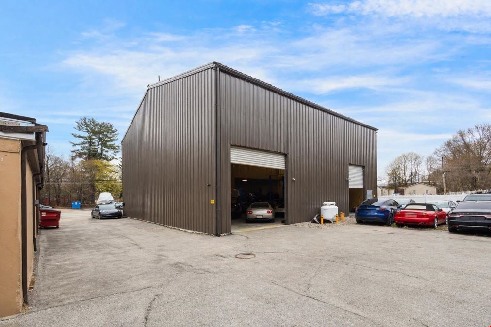 105 Memorial Dr