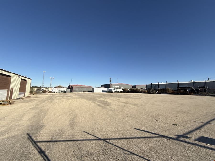 4,000 SF Warehouse/Office on 1.1 Acres