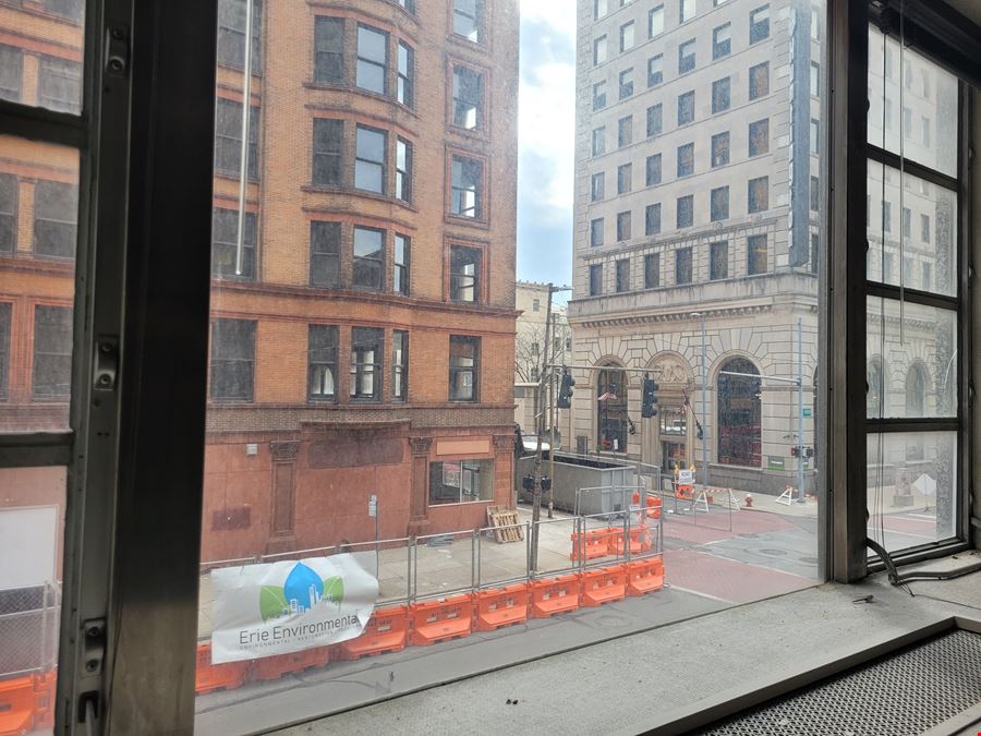 The Nicholas Building