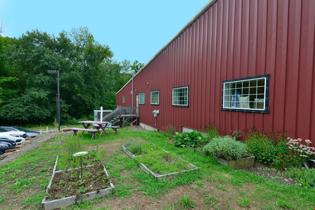 Hollow Brook Commons