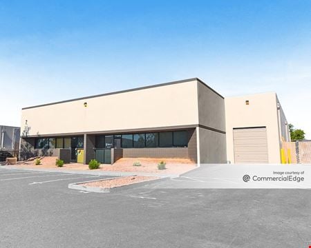 Preview of Industrial space for Rent at 2450 West Broadway Road