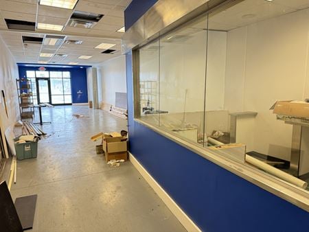 Preview of Retail space for Rent at 1440 Secor Road