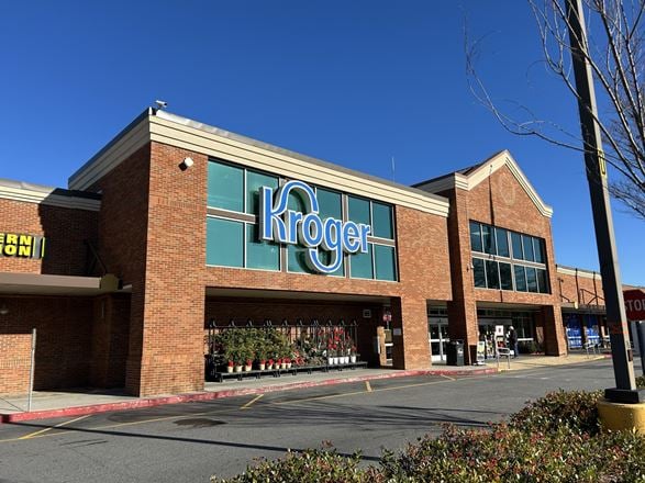 Preview of Retail space for Rent at 1000 Whitlock Ave NW