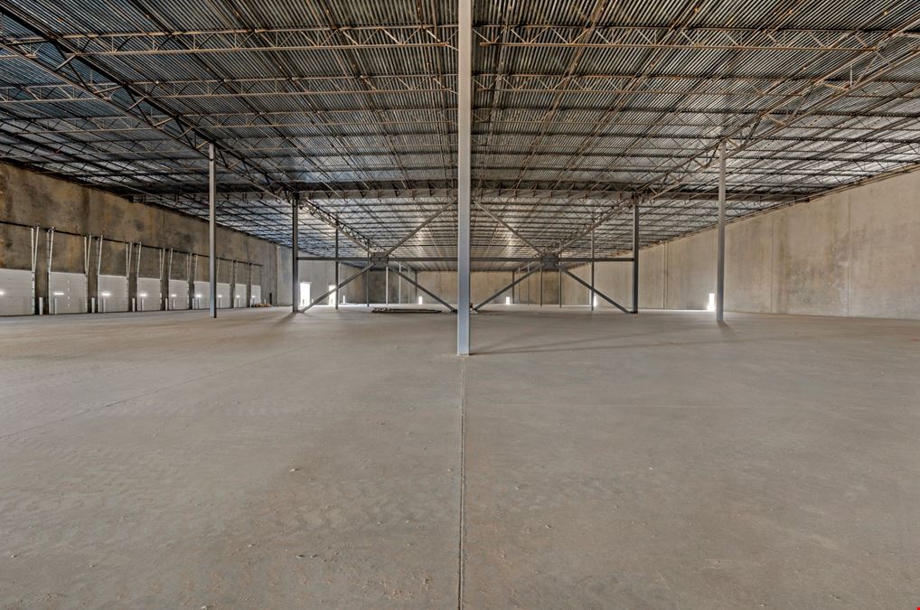 Brand New Concrete Tilt Up Industrial Buildings in Visalia's Industrial Park