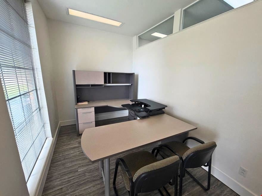 2700 S Western Suite 1500