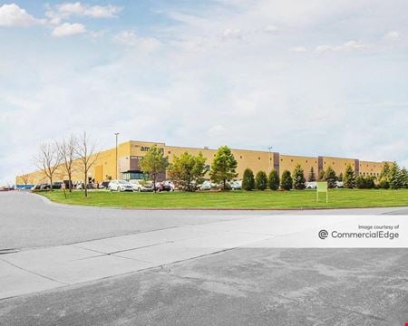 Preview of Industrial space for Rent at 2811 Beverly Dr