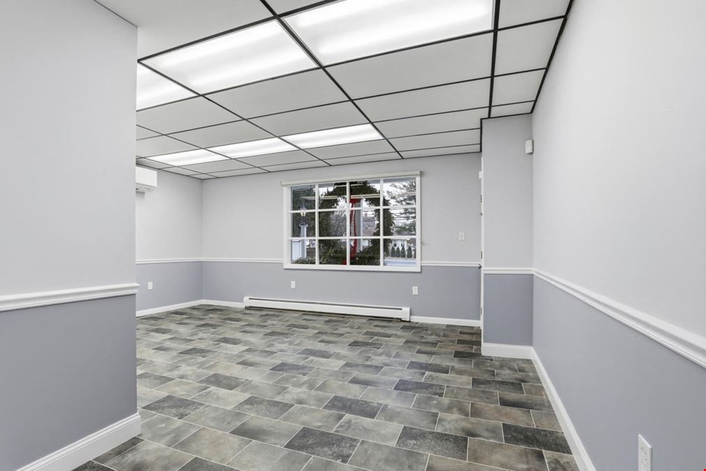 Well Located Commercial Suite for Lease in Methuen, MA