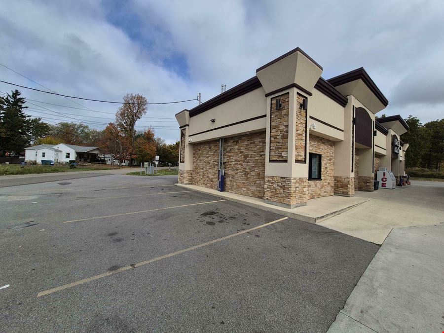 6766 Erie Rd - 1,750+/- SF Space Attached to a High Volume Gas Station & Convenience Store