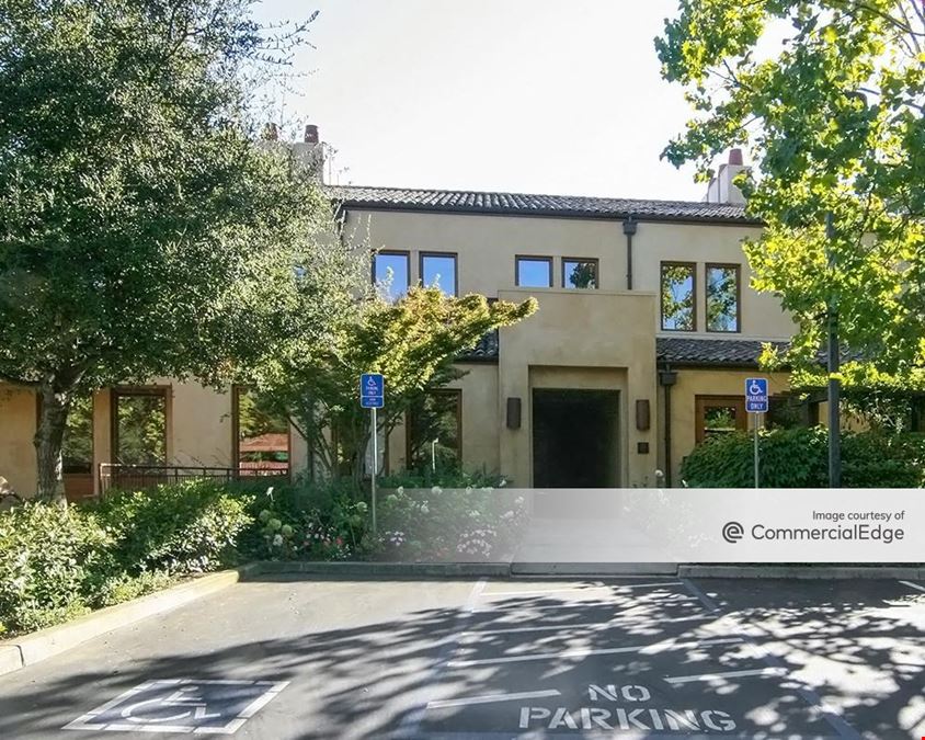 1600 El Camino Real