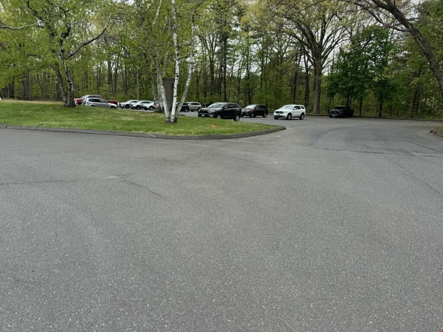 14,994 SF Industrial Building