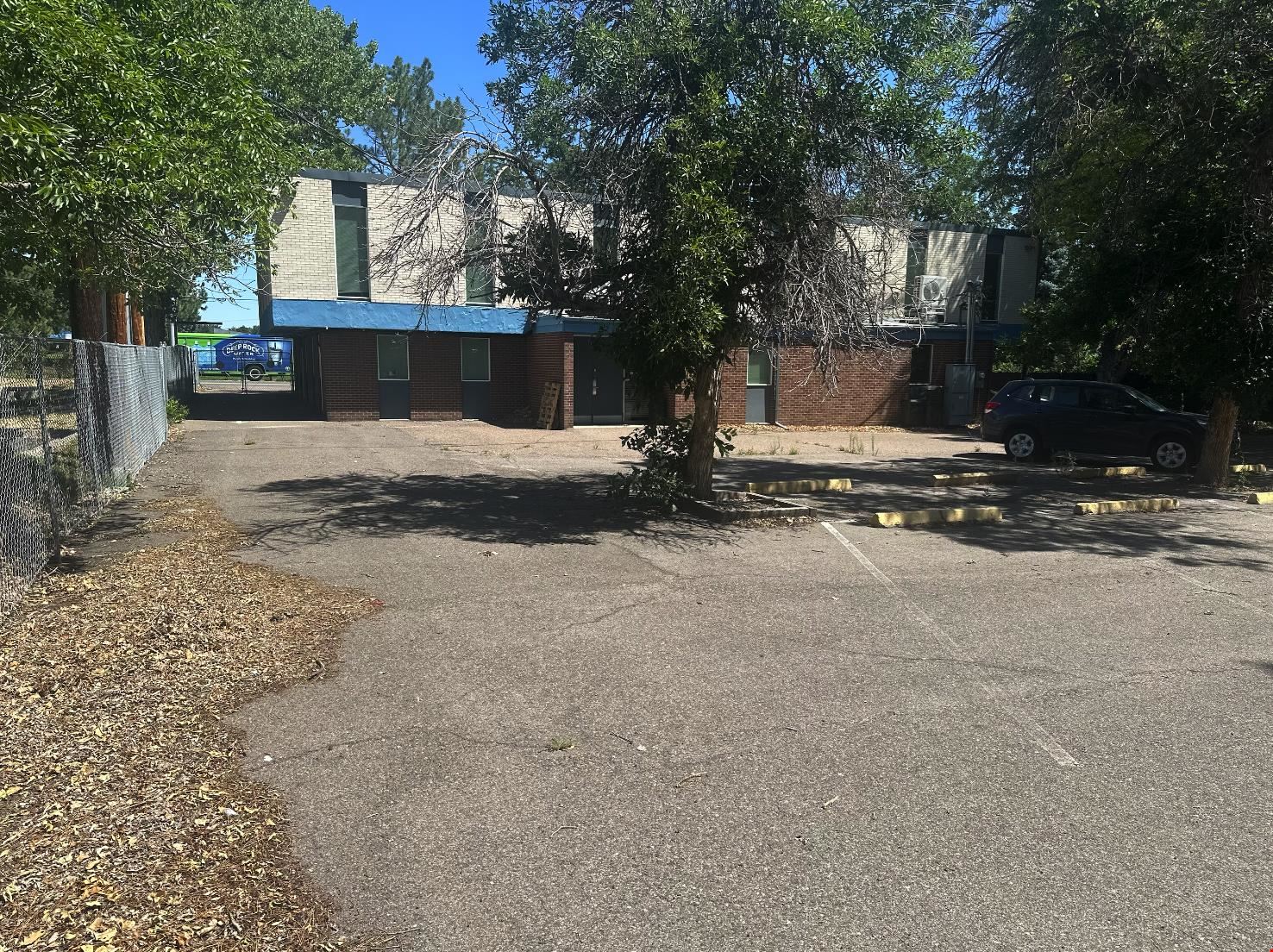 7400 W 14th Ave