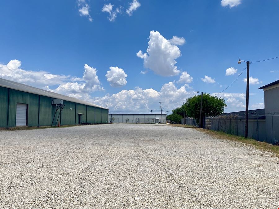 Main Houston Warehouses