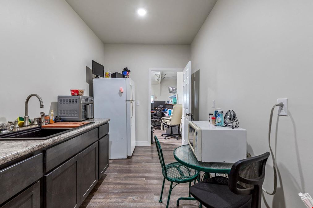 650 Walton Dr.