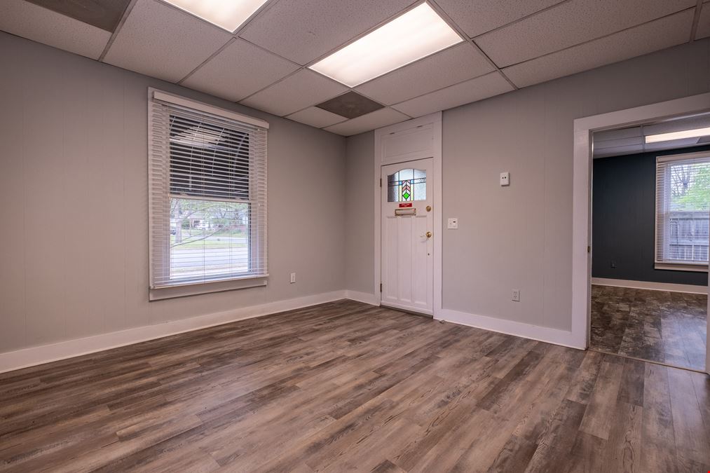 1150 Clifton