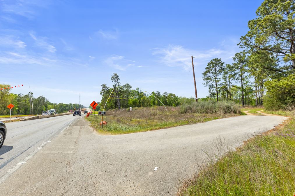 2.5 Acre Land HWY 105