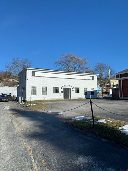 Preview of commercial space at 340 Shrewsbury St