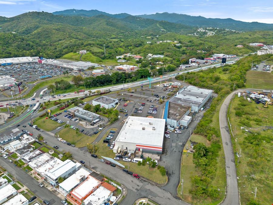 Eastern Plaza Ave. Valero