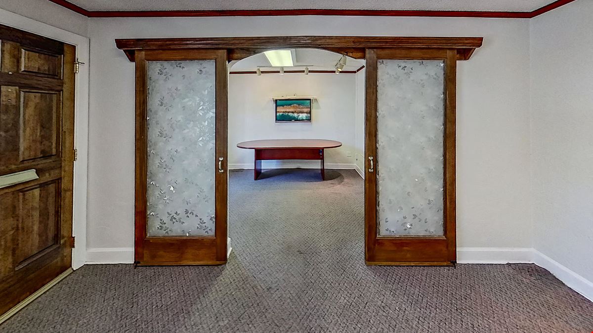 1621 Emerson Street, Jacksonville, FL 32207