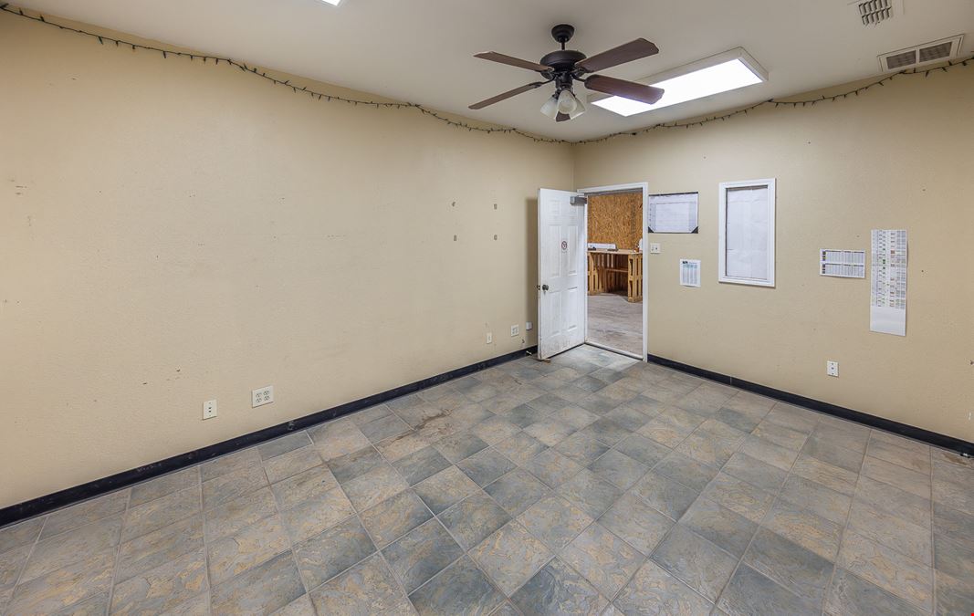 5914 CR 6300 Lubbock