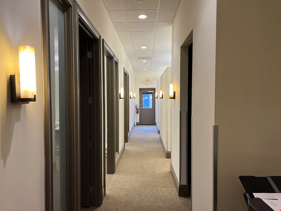 16121 Lee Rd, Unit 101