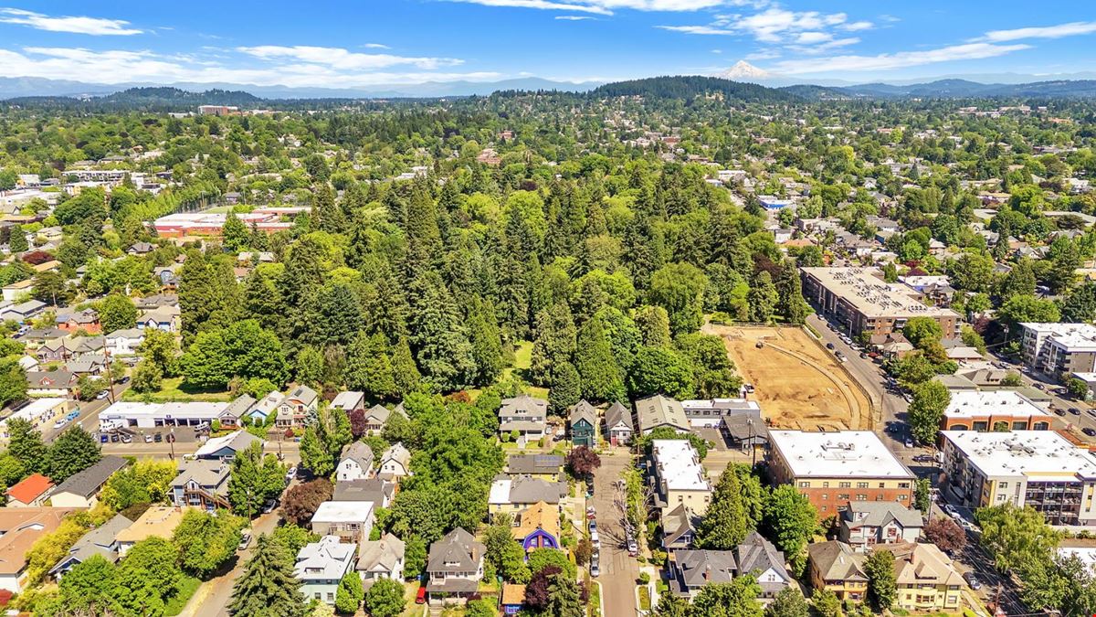 1925 SE Alder Street Apartments