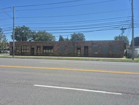 Preview of Industrial space for Rent at 2363 Broadway St