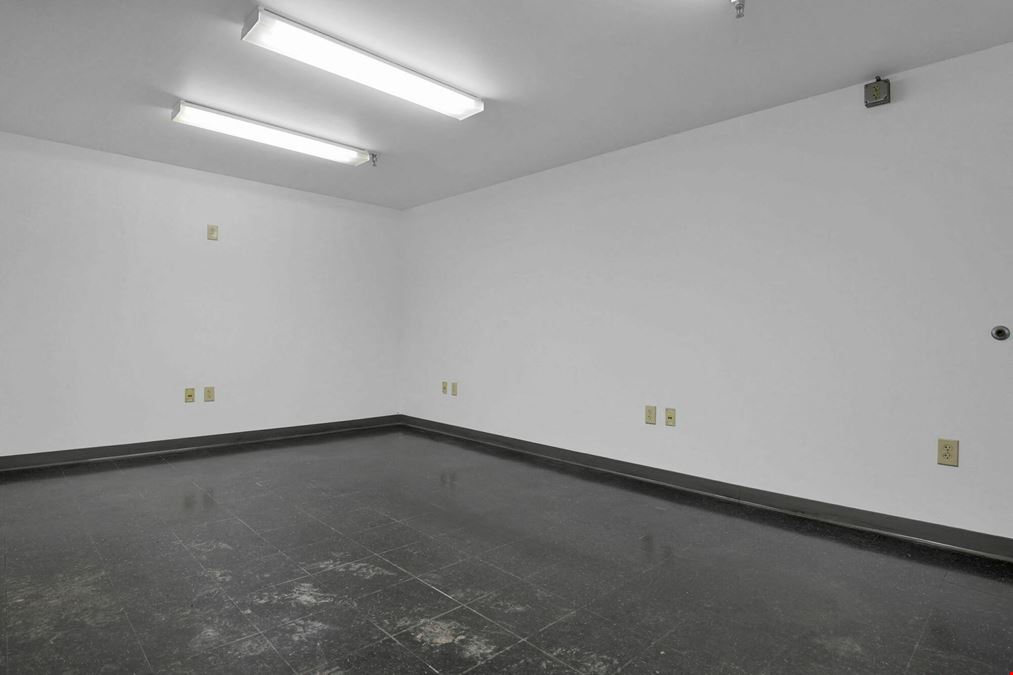 Mid-Ohio Industrial Park | 2051 James