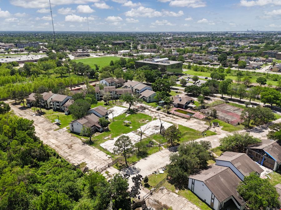 280-Unit Multifamily Redevelopment Opportunity