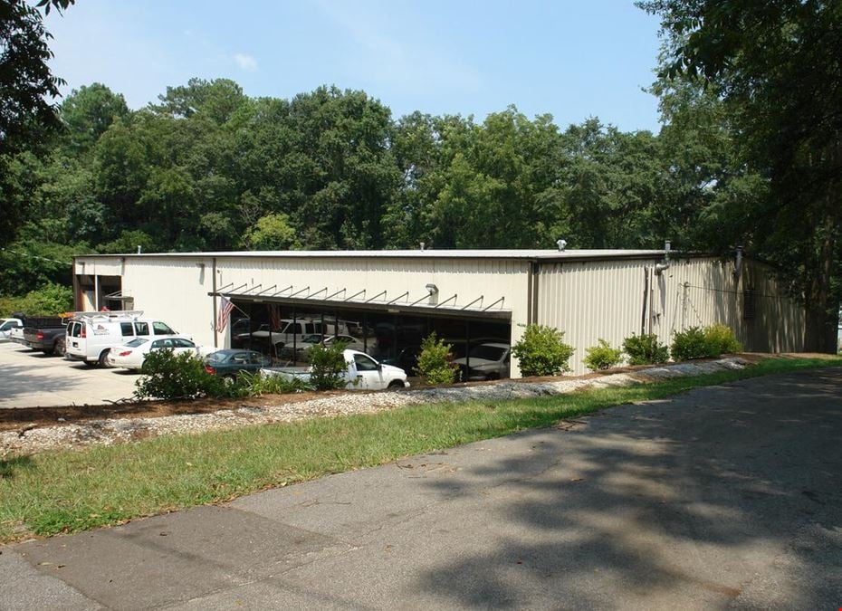 911 Montreal Rd