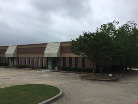 Preview of commercial space at 241-277 Lyon Lane