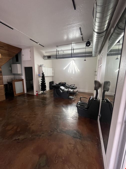 5676 Elvas Ave