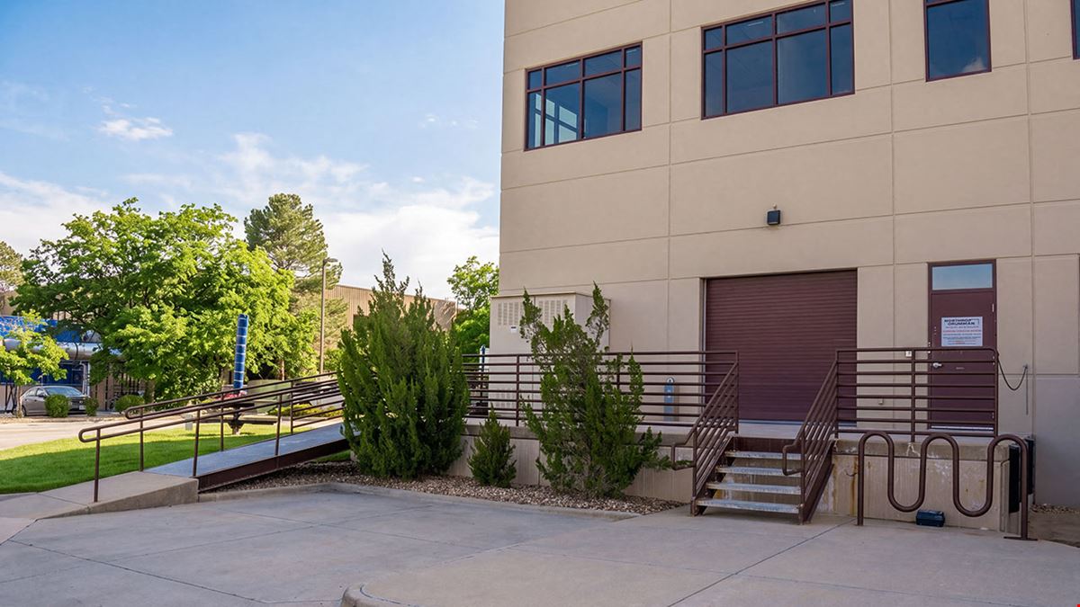 6075 Longbow Drive
