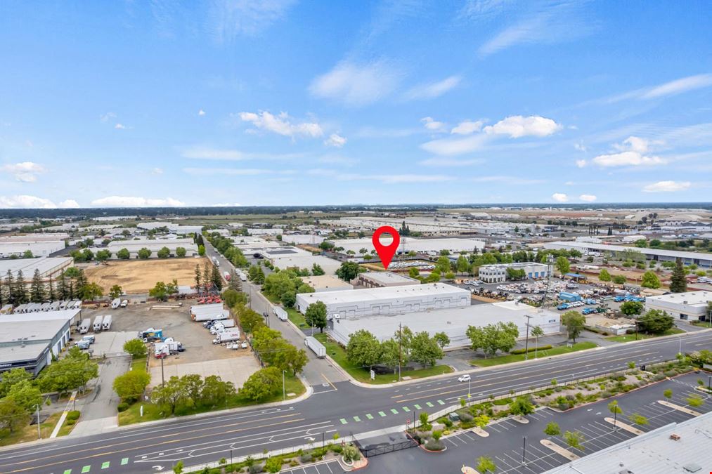12,000 sf Industrial Warehouse