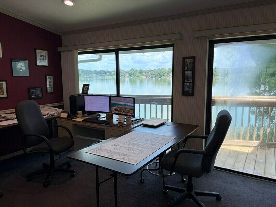 Lake Bently Condo