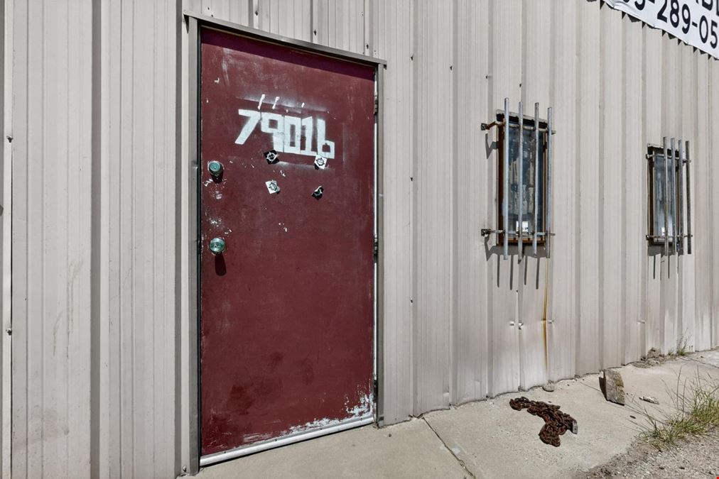 NORTH I25 TWO TENANT WAREHOUSE WITH YARD