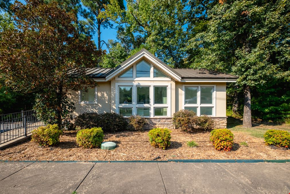 15800 Cantrell Road, Little Rock, AR 72223