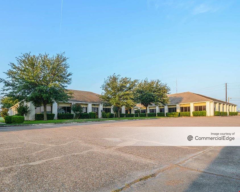 6800 Manhattan Blvd. - Building 5