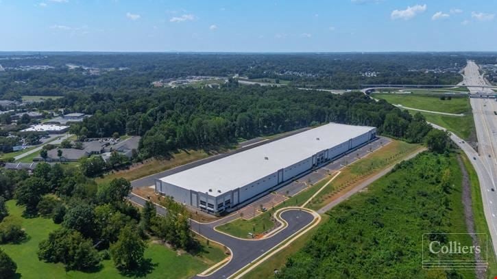 Crossroads Commerce Center