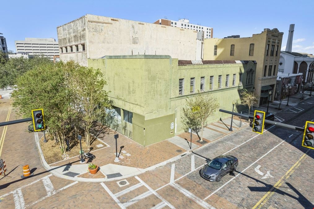 PRIME REDEVELOPMENT OPPORTUNITY IN DOWNTOWN TAMPA