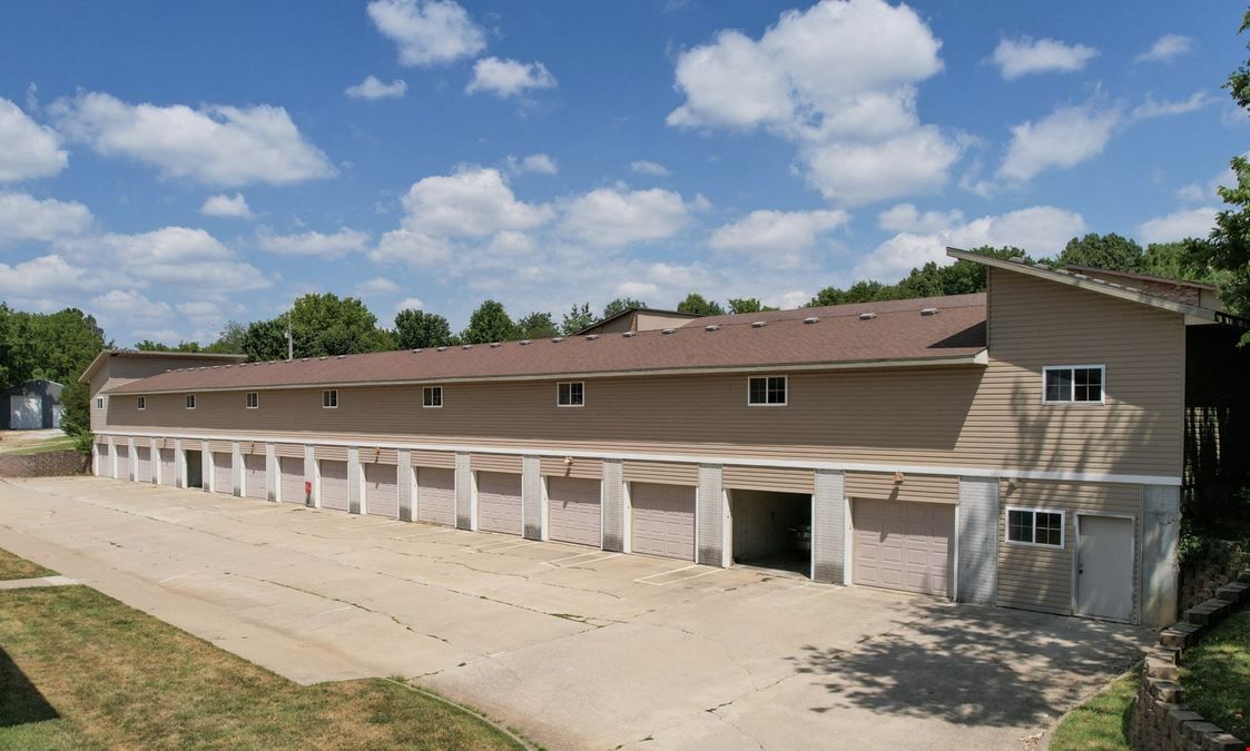 32-UNIT APARTMENT COMPLEX FOR SALE IN OZARK