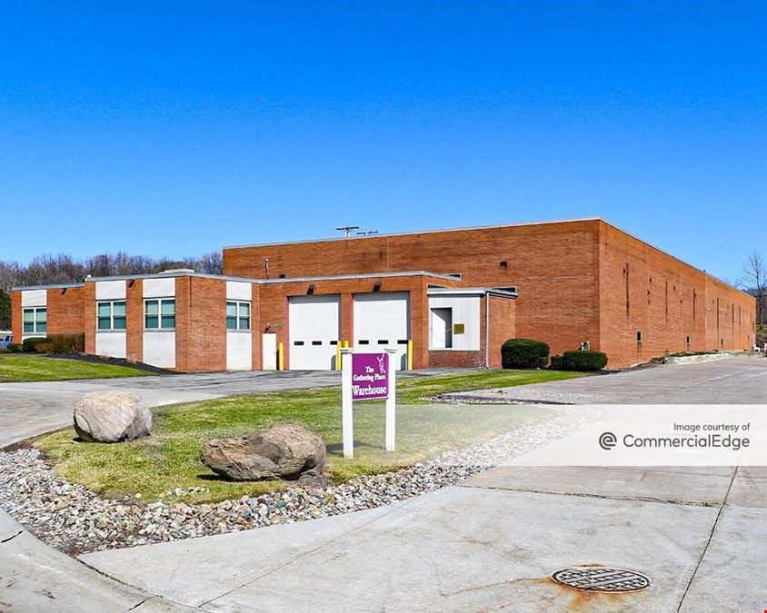 4899 Commerce Pkwy