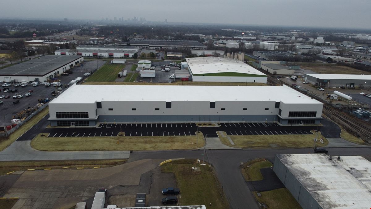 Westlink Commerce Center