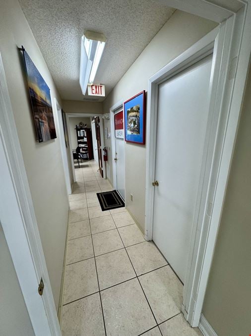 Ormond Beach Office Condo - 780 SF - Fully Furnished