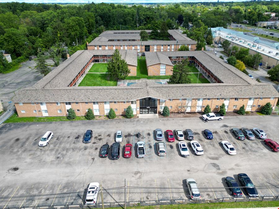 Country House Apartments